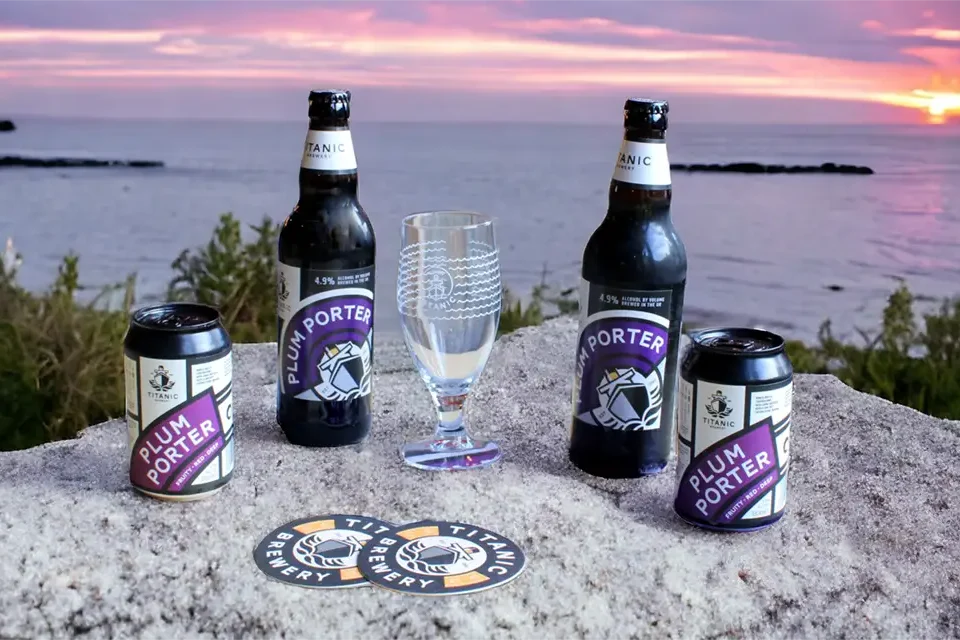 Plumb Porter by Titanic Brewery